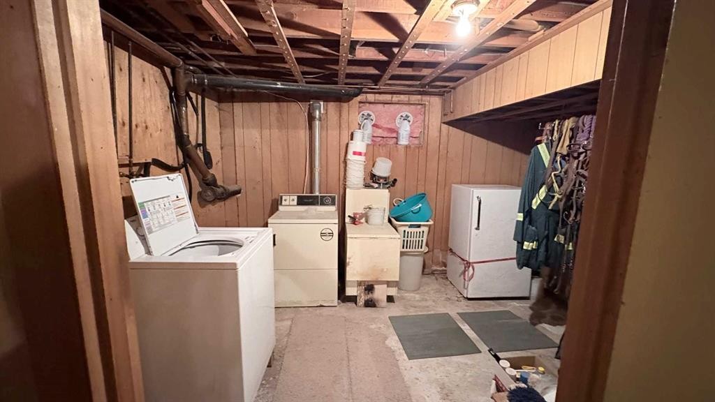 8029 Twp 102, Seven Persons, AB - Indoor