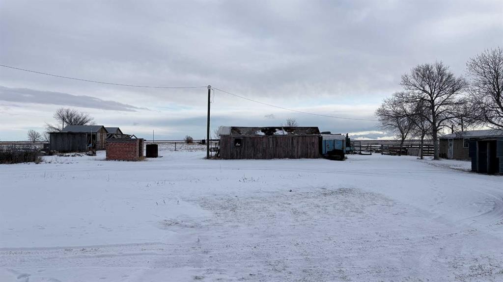 8029 Twp 102, Seven Persons, AB - Outdoor