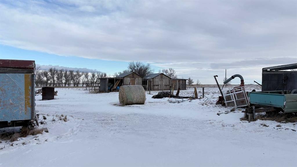 8029 Twp 102, Seven Persons, AB - Outdoor