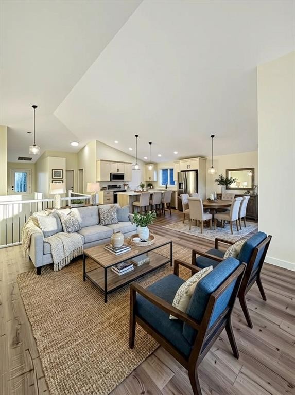 12 Northlander Way West, Lethbridge, AB - Indoor Photo Showing Living Room