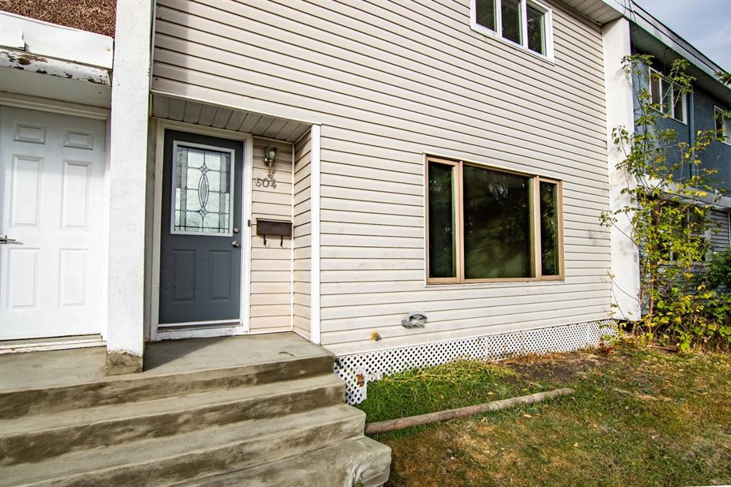 604 Terrace Park, Red Deer, AB - Outdoor