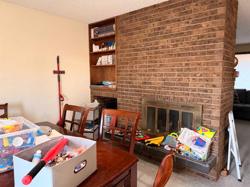 5214 38 Avenue, Taber, AB - Indoor