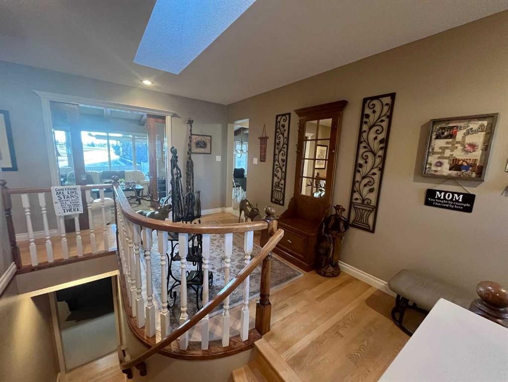 97 Ridgewood Crescent West, Lethbridge, AB - Indoor