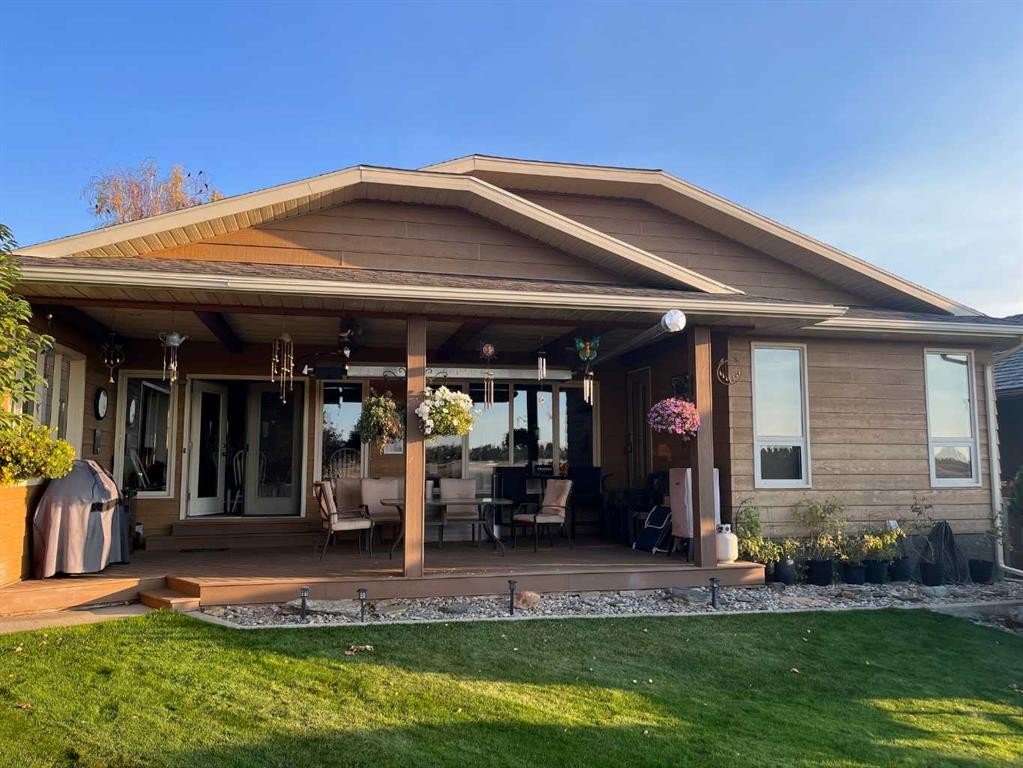 97 Ridgewood Crescent West, Lethbridge, AB - Outdoor With Deck Patio Veranda