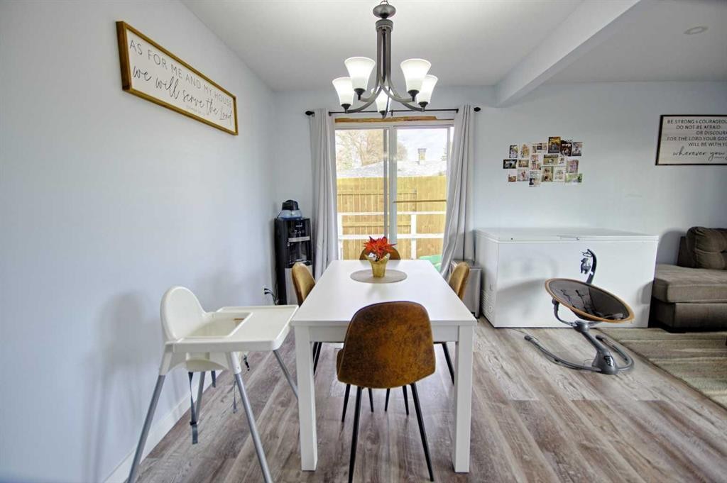 5818 53 Street, Taber, AB - Indoor Photo Showing Dining Room