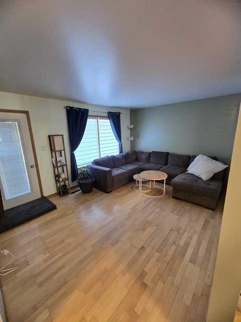 5605 57 Street, Taber, AB - Indoor