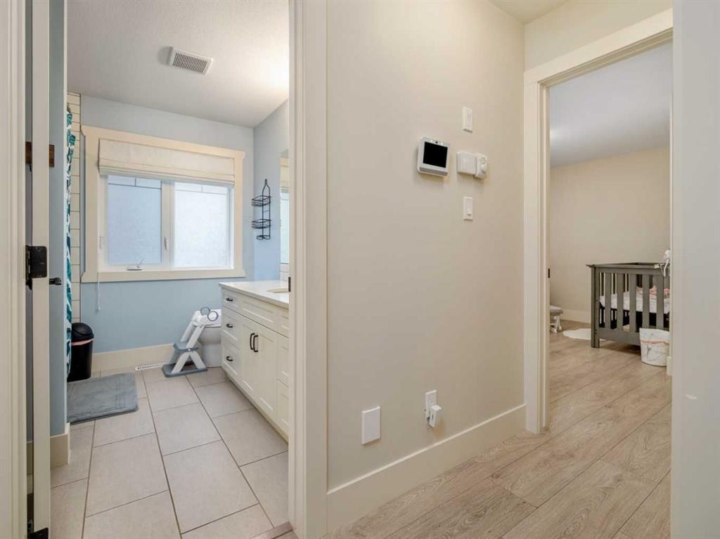 453 Westgate Crescent, Coaldale, AB - Indoor Photo Showing Other Room