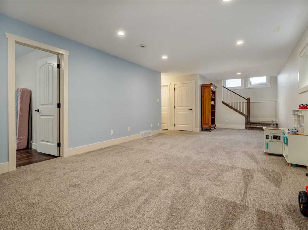 453 Westgate Crescent, Coaldale, AB - Indoor