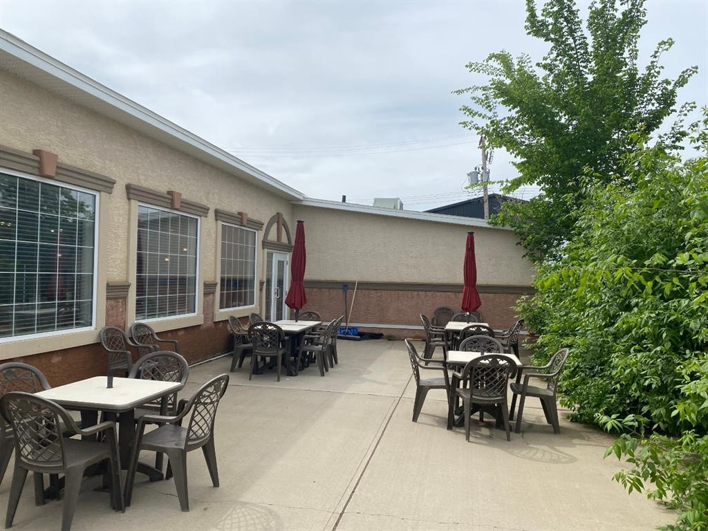 125 5 Avenue West, Bow Island, AB
