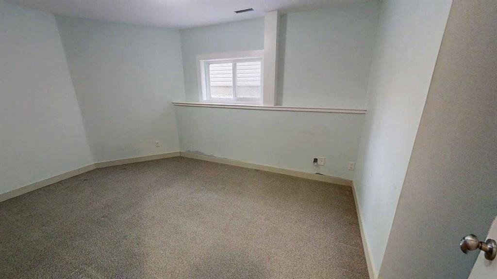 633 48 Avenue, Coalhurst, AB - Indoor Photo Showing Other Room