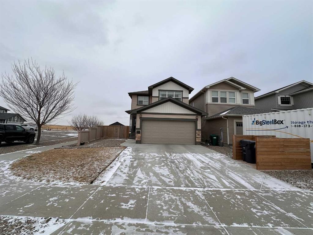 802 Miners Boulevard West, Lethbridge, AB - Outdoor