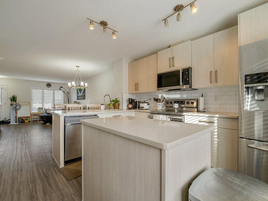 702-210 Firelight Way West, Lethbridge, AB