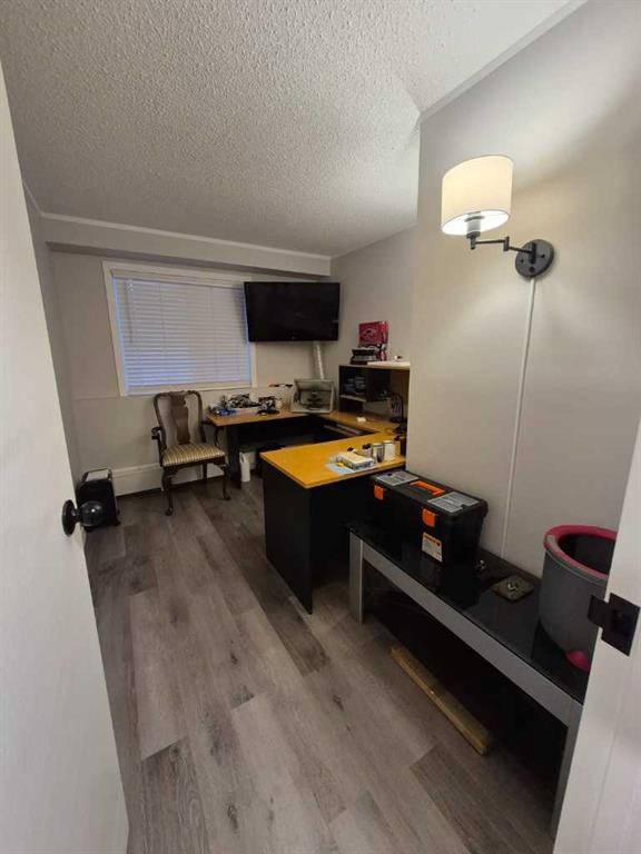 134-1237 4 Avenue South, Lethbridge, AB - Indoor