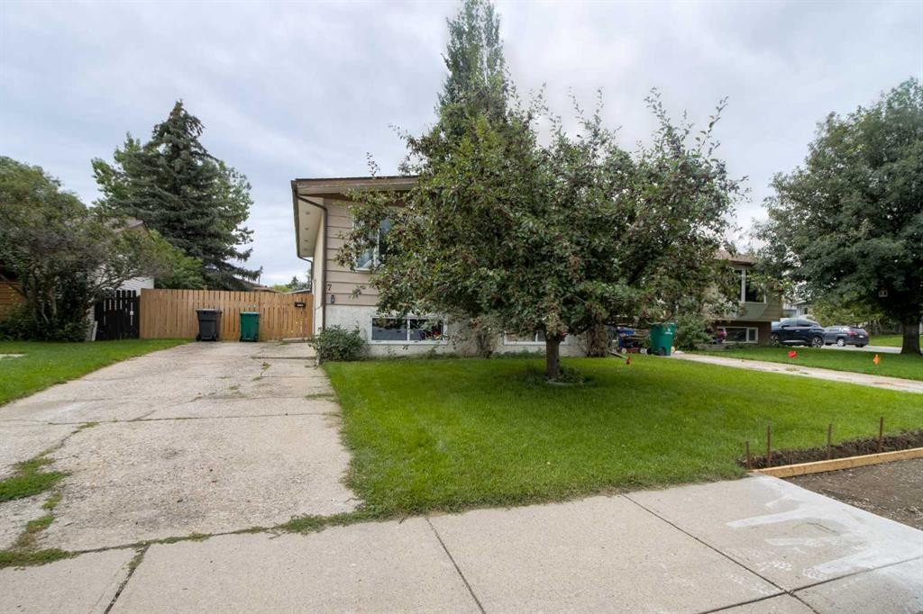 7 Cayuga Place West, Lethbridge, AB - Outdoor