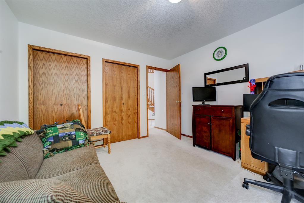 161078 Twp 132 Road, Vauxhall, AB - Indoor