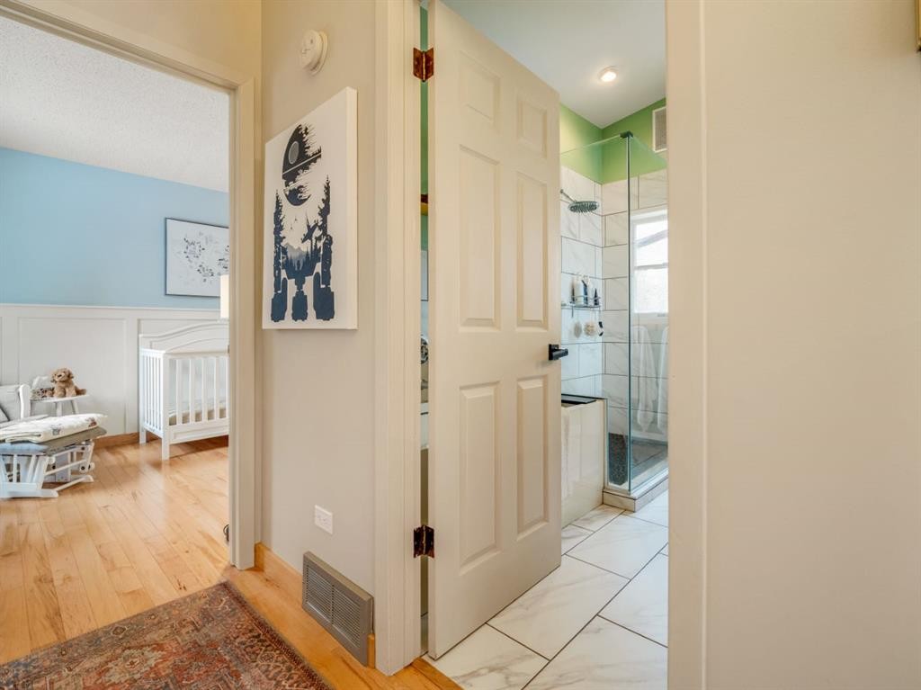 90 Chippewa Crescent West, Lethbridge, AB - Indoor Photo Showing Other Room