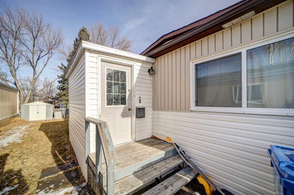 55-1410 43 Street South, Lethbridge, AB