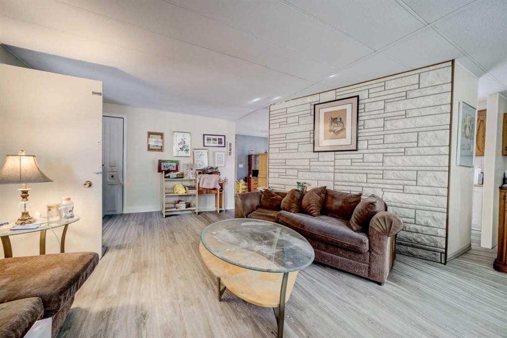 55-1410 43 Street South, Lethbridge, AB