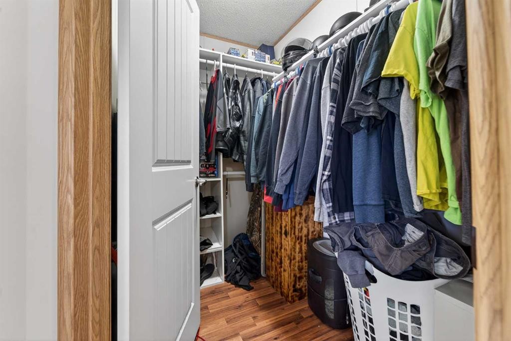 5004 Seasons Boulevard, Coaldale, AB - Indoor With Storage