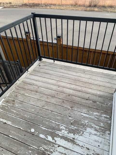 165 Lynx Road North, Lethbridge, AB