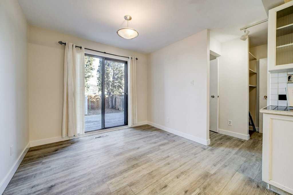 3511 Forestry Avenue South, Lethbridge, AB - Indoor Photo Showing Other Room