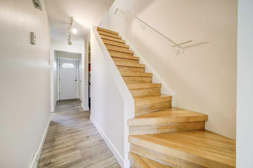 3511 Forestry Avenue South, Lethbridge, AB - Indoor Photo Showing Other Room