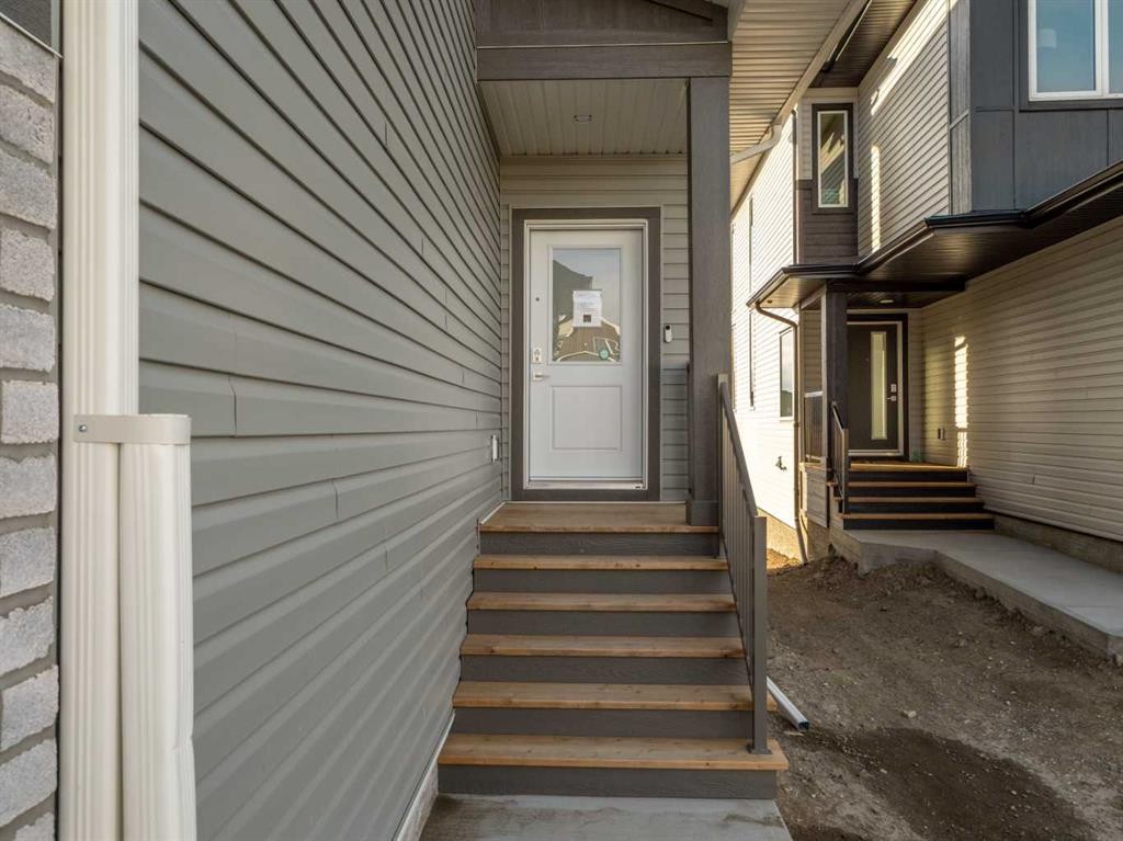 224 Blackwolf Place North, Lethbridge, AB