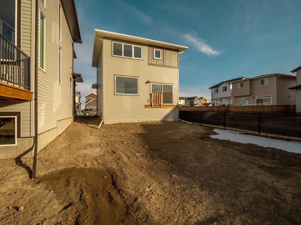 224 Blackwolf Place North, Lethbridge, AB