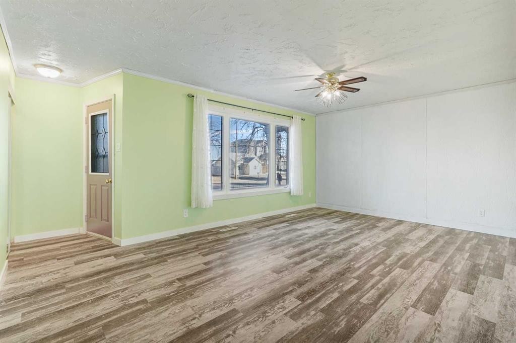 1509 19 Avenue, Coaldale, AB