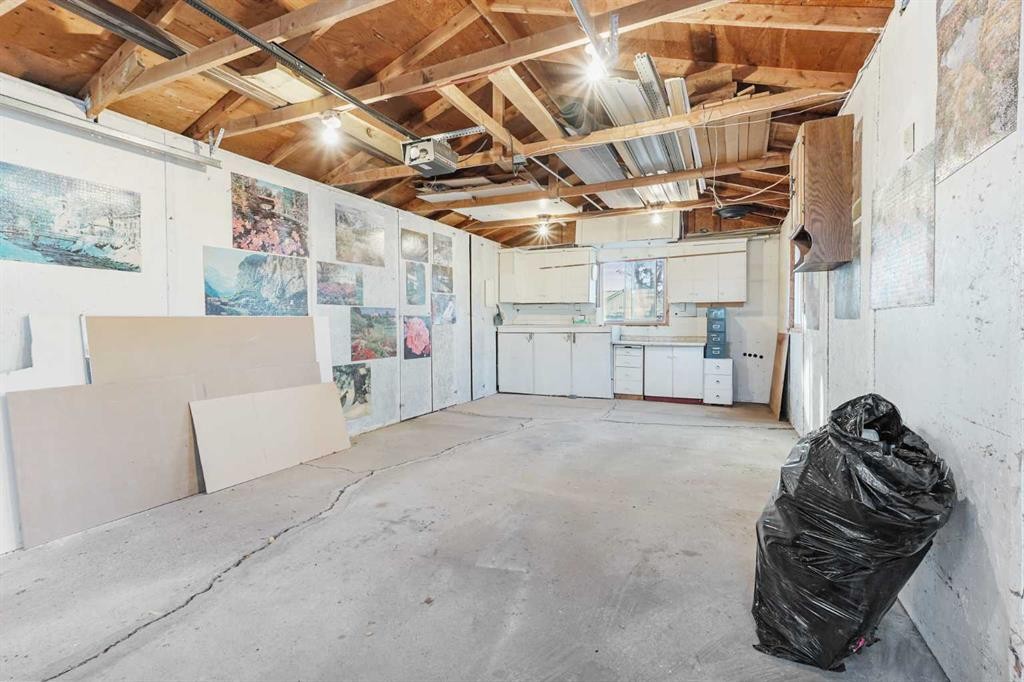 1509 19 Avenue, Coaldale, AB