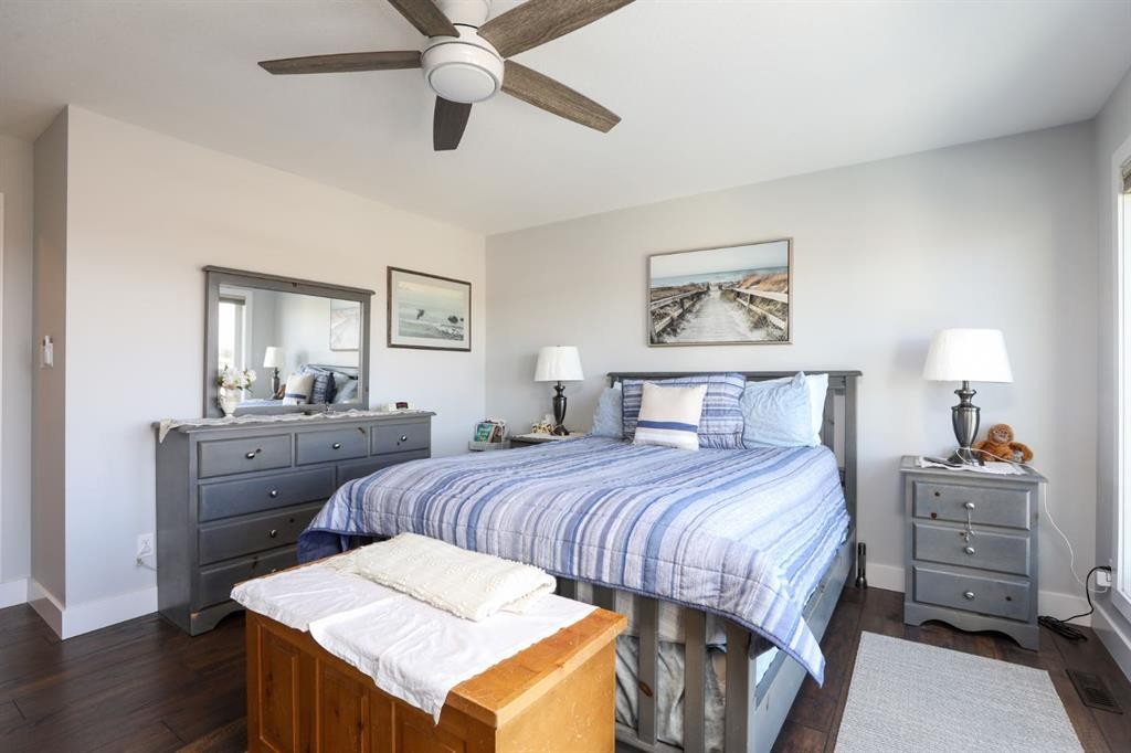 127 Westgate Drive, Coaldale, AB