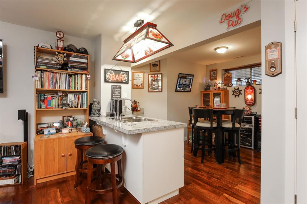 127 Westgate Drive, Coaldale, AB