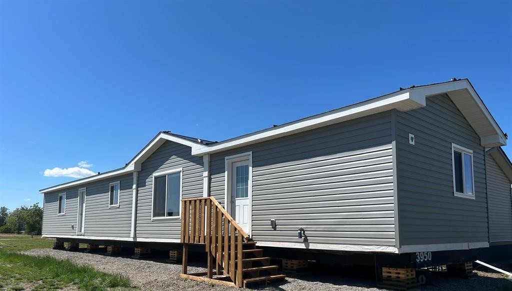 2004 Sunflower Crescent, Coaldale, AB - Outdoor With Exterior