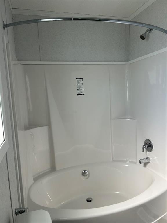 2004 Sunflower Crescent, Coaldale, AB - Indoor Photo Showing Bathroom