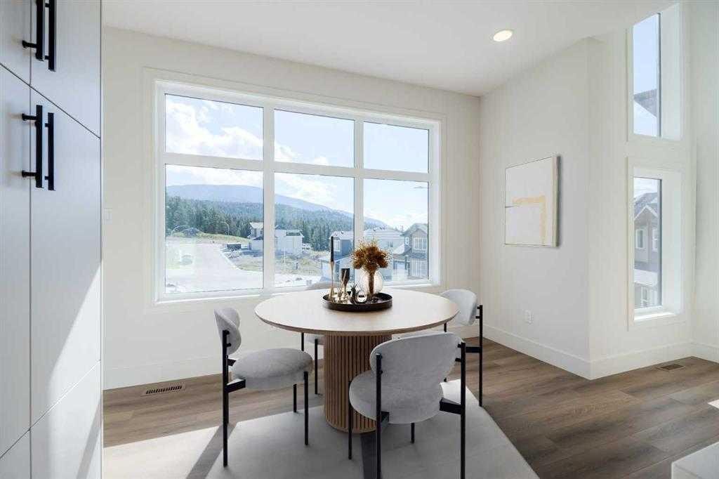 8603 25 Avenue, Coleman, AB - Indoor Photo Showing Dining Room