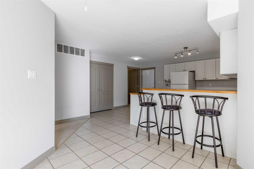 314-23 Chilcotin Lane West, Lethbridge, AB