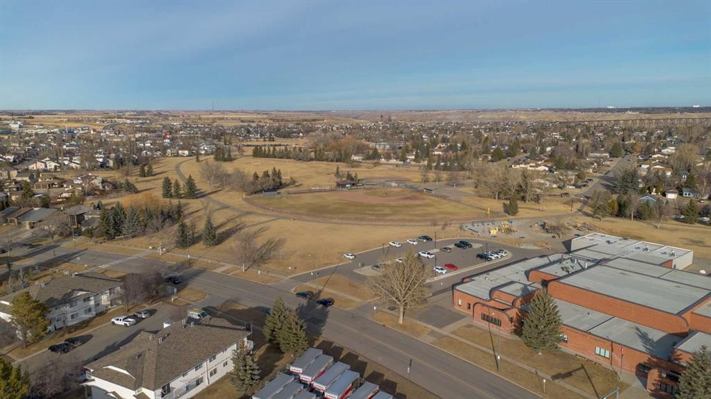 314-23 Chilcotin Lane West, Lethbridge, AB