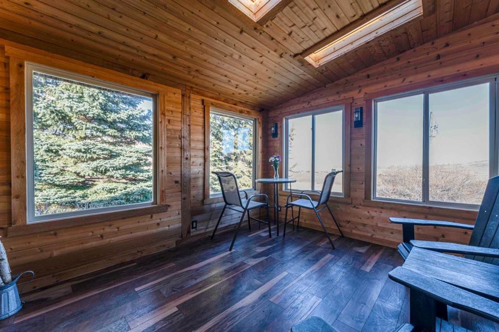 21054 A Range Road 264, Cardston, AB - Indoor