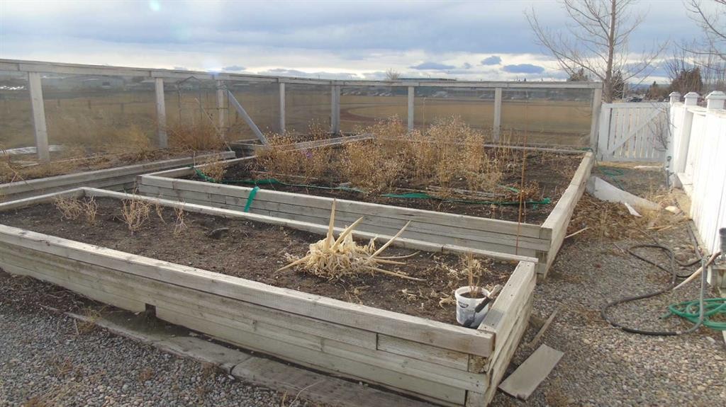 1604 7A Avenue, Fort Macleod, AB - Outdoor