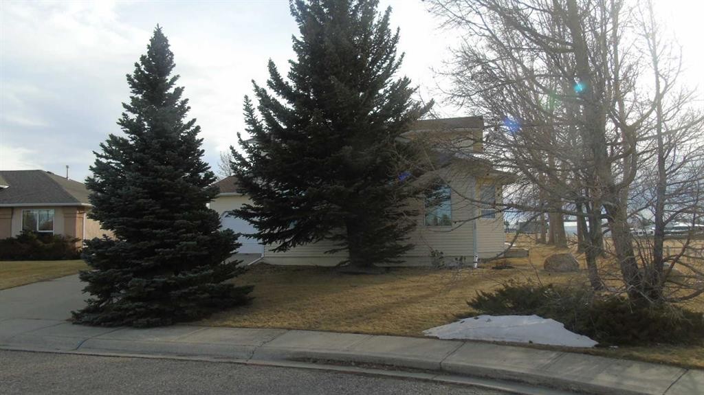 1604 7A Avenue, Fort Macleod, AB - Outdoor