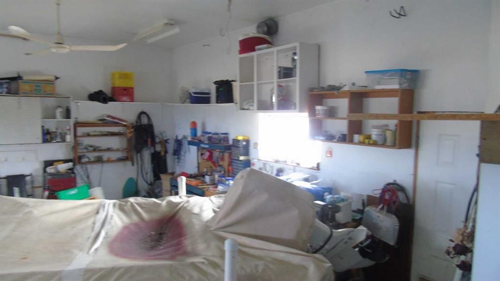 1604 7A Avenue, Fort Macleod, AB - Indoor Photo Showing Other Room