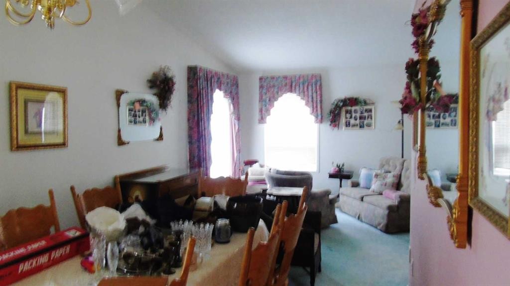 1604 7A Avenue, Fort Macleod, AB - Indoor