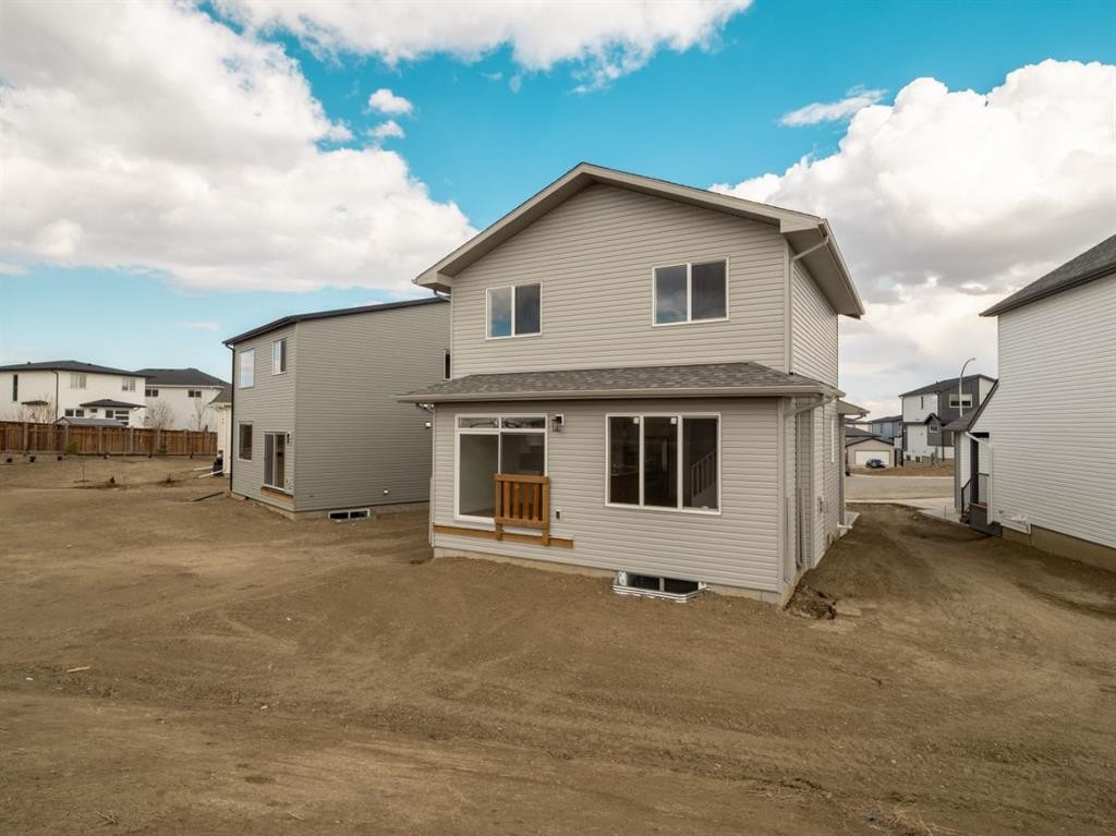 730 Violet Place West, Lethbridge, AB - Outdoor With Exterior