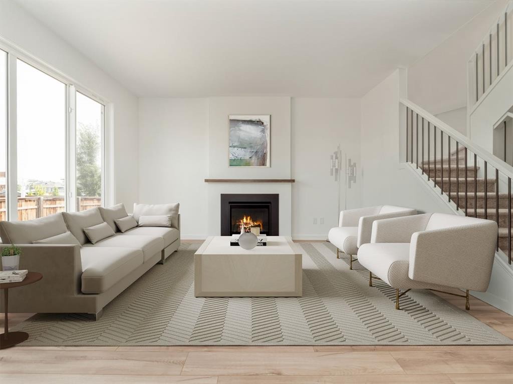 730 Violet Place West, Lethbridge, AB - Indoor Photo Showing Living Room With Fireplace