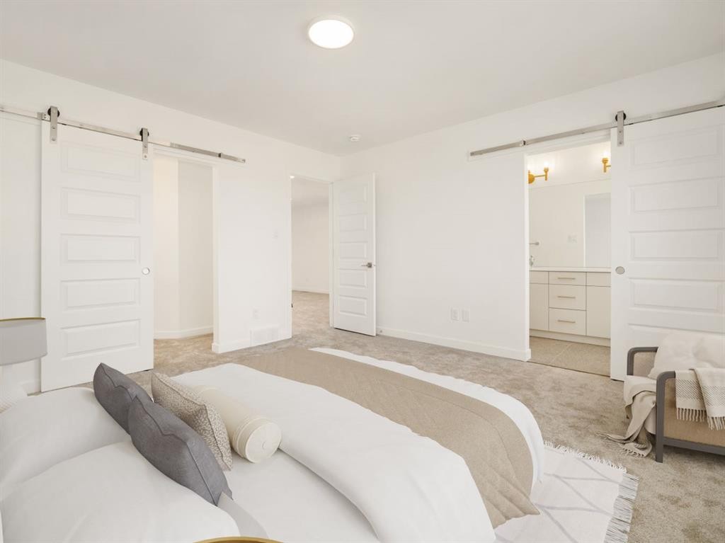 738 Violet Place West, Lethbridge, AB - Indoor Photo Showing Bedroom