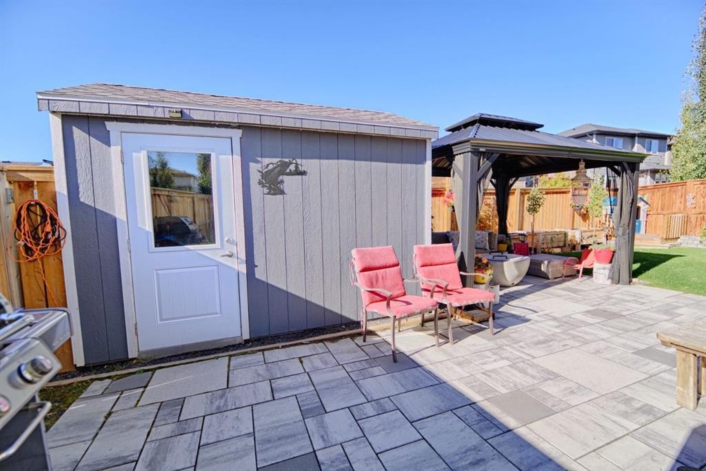 1000 Atlantic Lookout West, Lethbridge, AB - Outdoor With Deck Patio Veranda