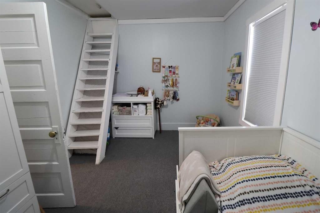 5009 41 Ave, Taber, AB - Indoor