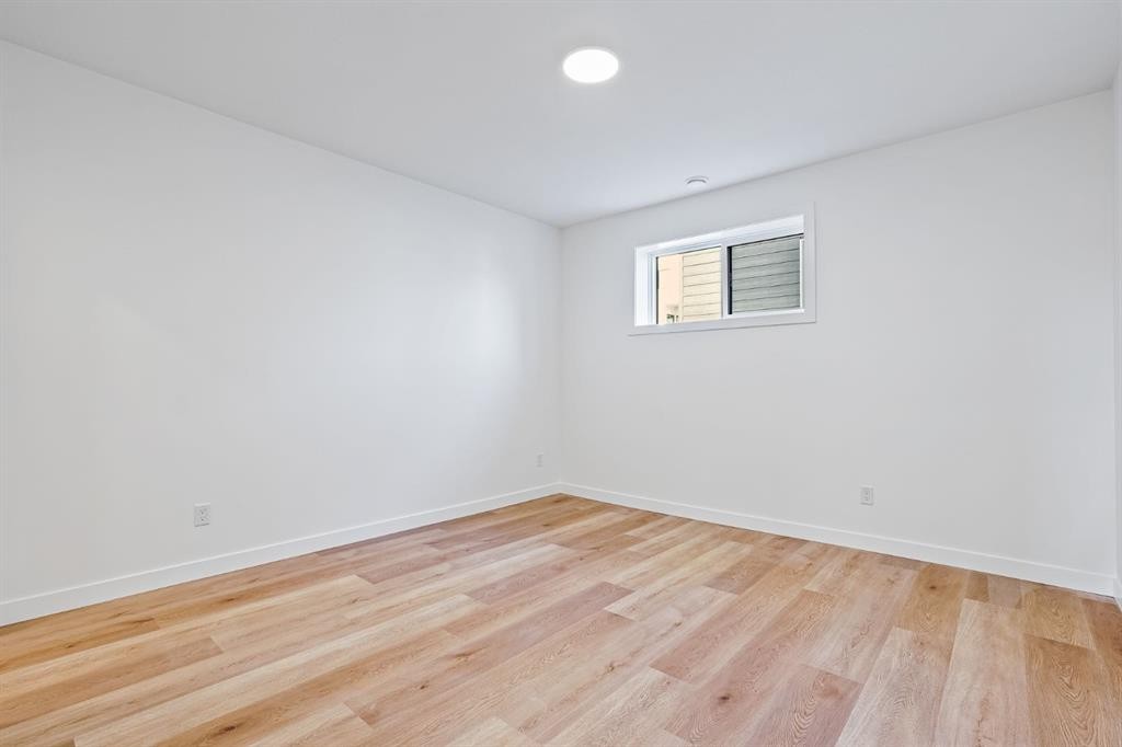 383 Caledonia Boulevard West, Lethbridge, AB - Indoor Photo Showing Other Room