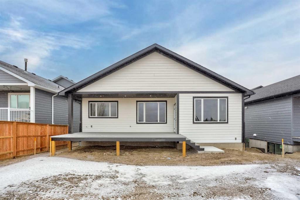 4517 40 Avenue South, Lethbridge, AB - Outdoor