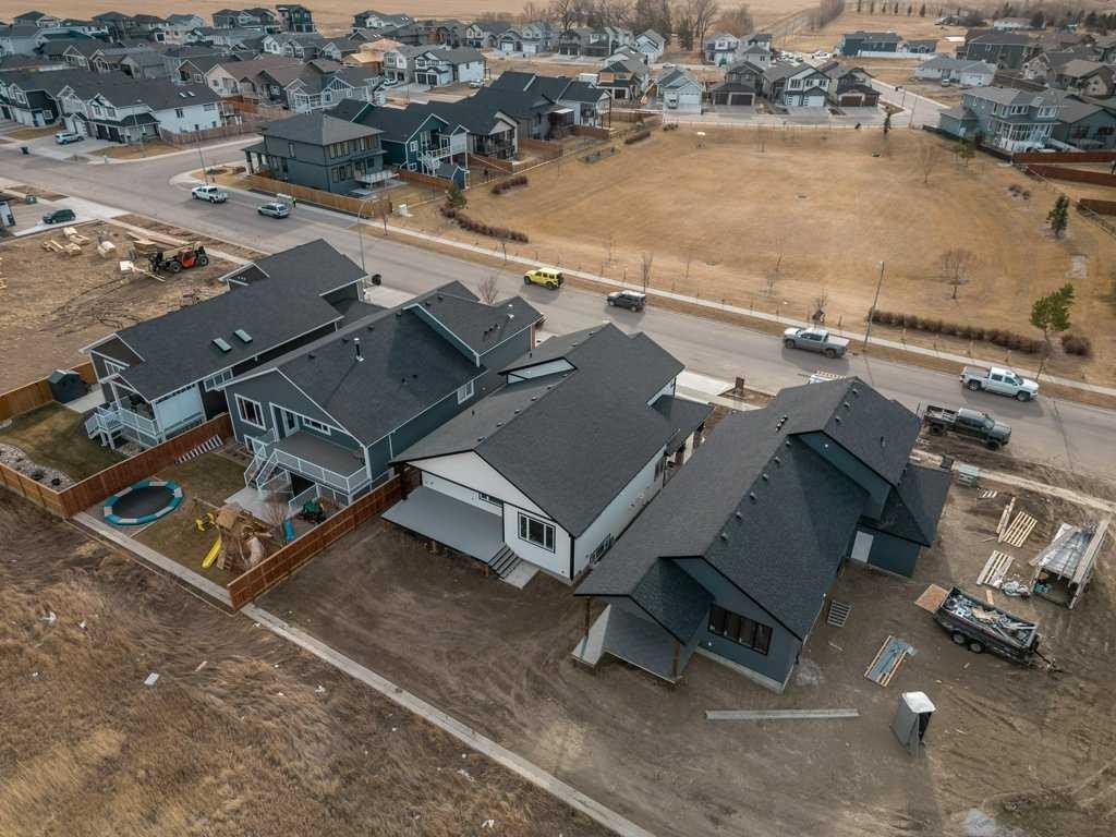 4517 40 Avenue South, Lethbridge, AB - Outdoor With View